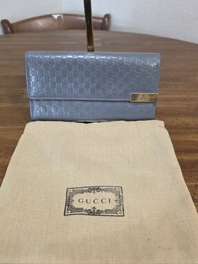 Gucci Guccissima  Patent Embossed Flap Clutch  W/ Gold Trim With C.O.A.,PAINTED